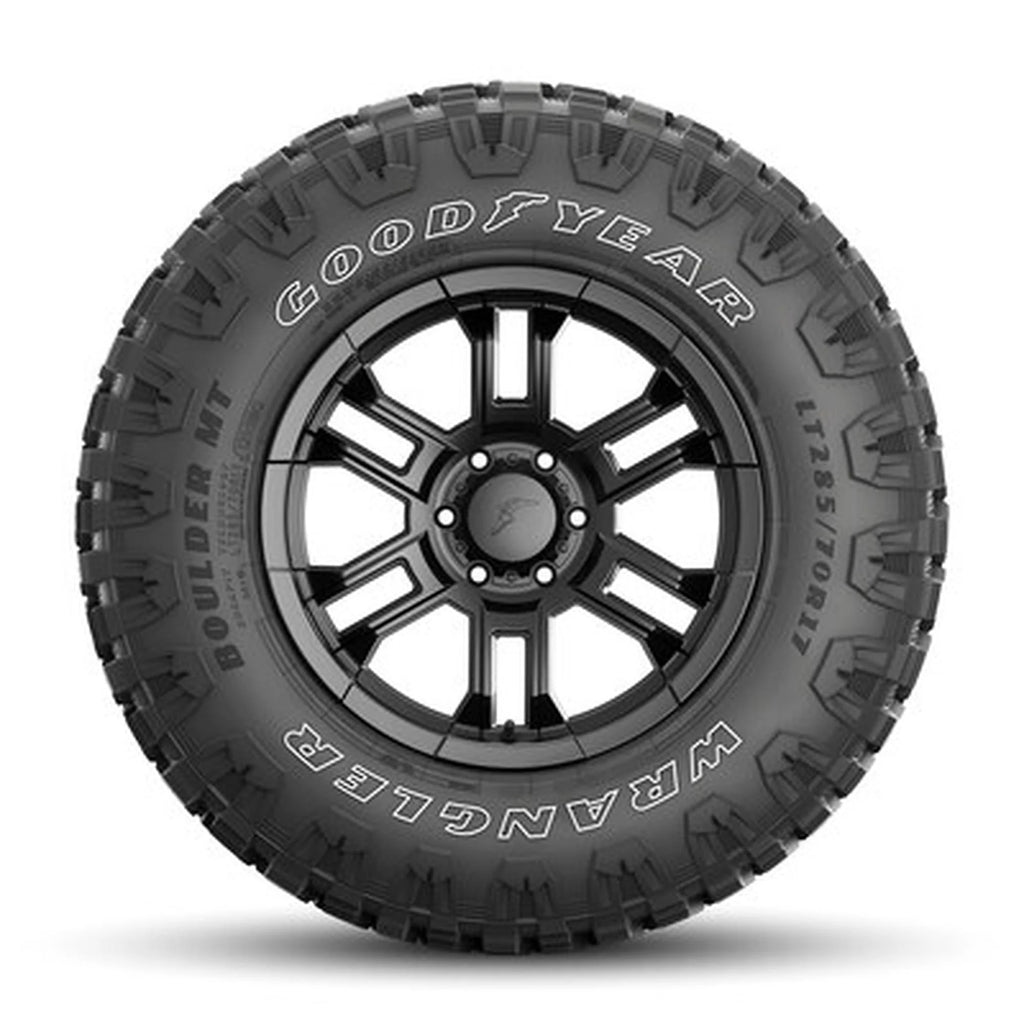 265/70R17 Mud Terrain Light Truck Tire O248883
