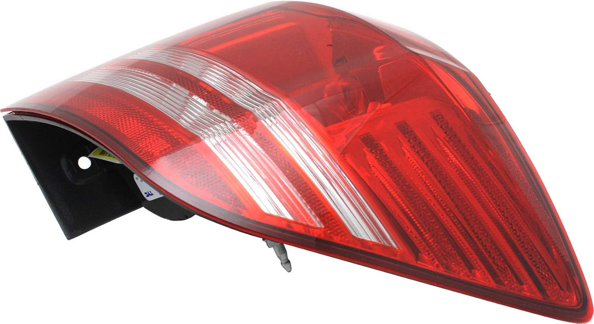 Tail Light Assembly Passenger Side Pack of 2 V866357