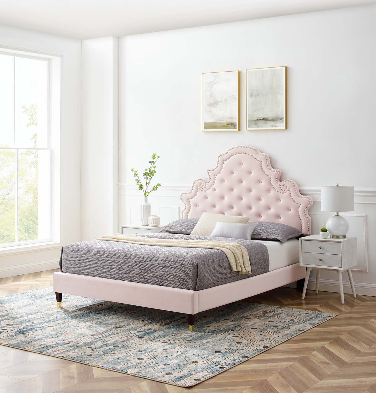 King Platform Bed in Pink N851025