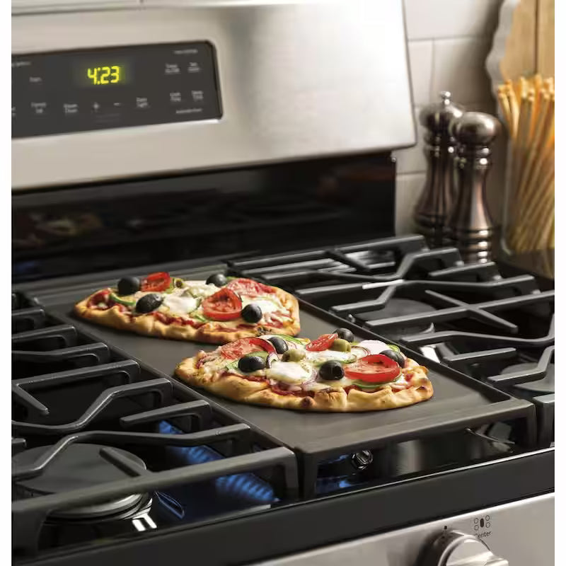 Freestanding Gas Range with Griddle Q369