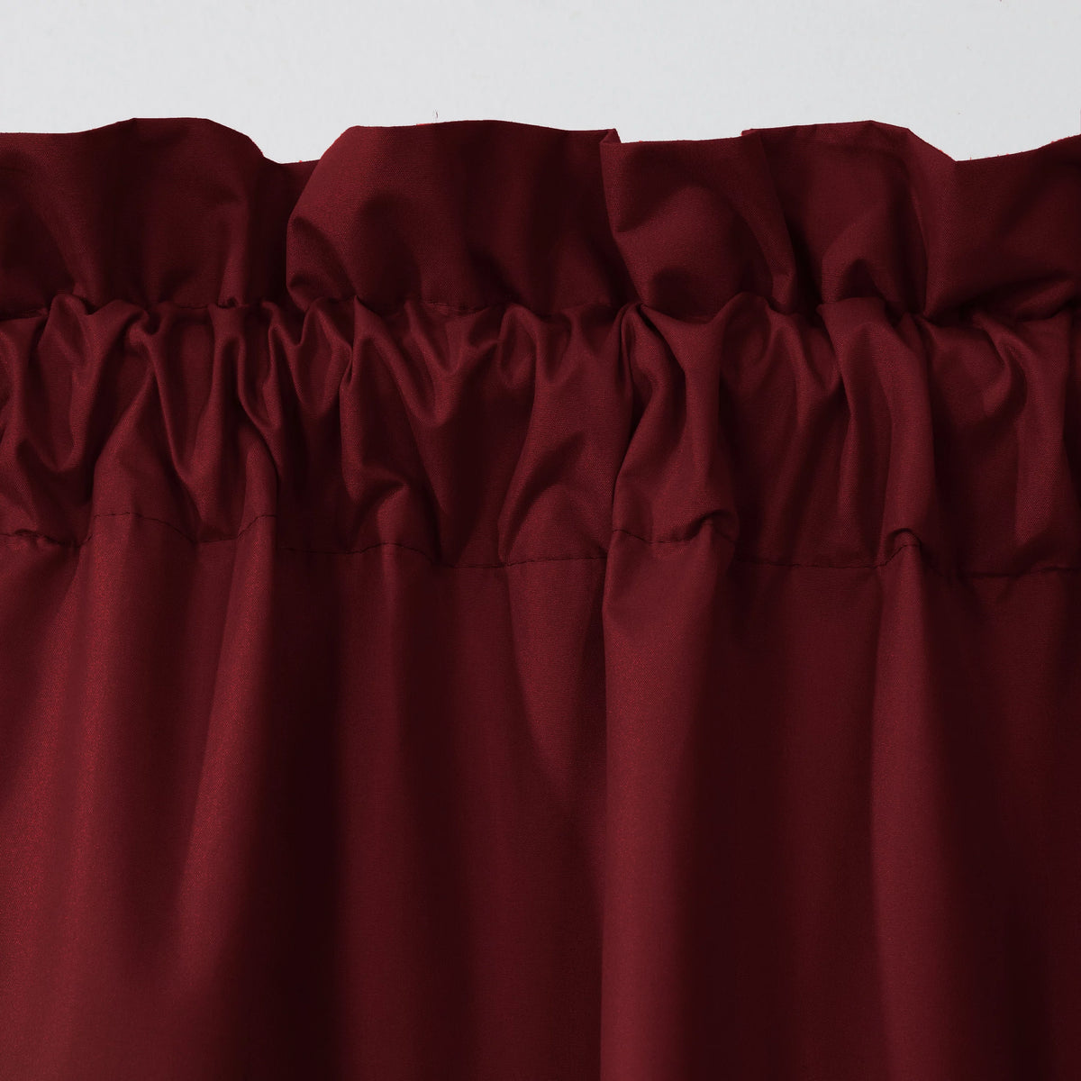 Burgundy 80" x 63" Window Dressing Set H78979
