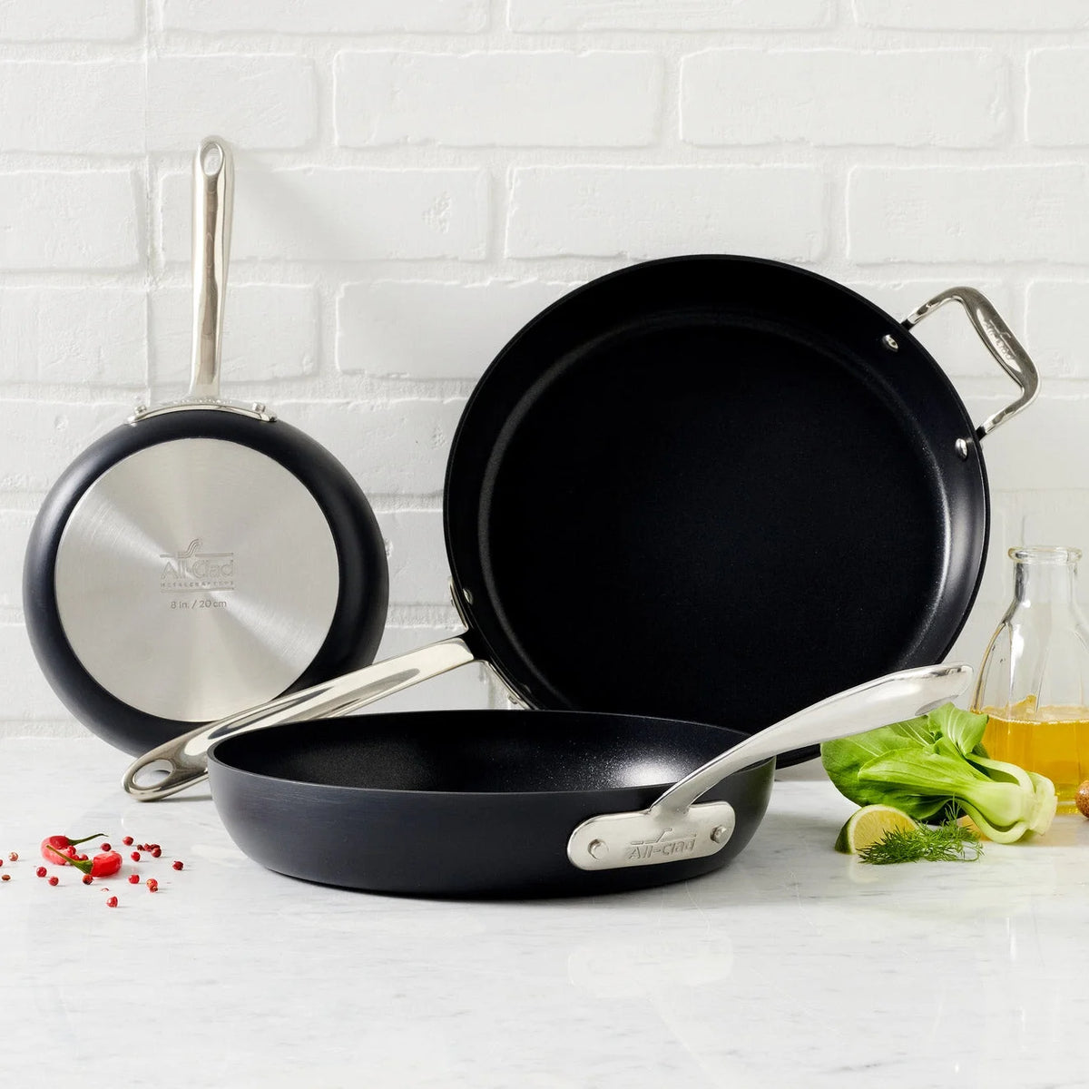 3 Piece Hard-Anodized Fry Pan Set O41935
