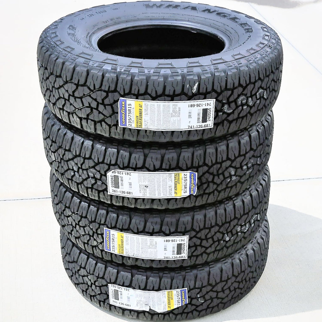 235/75R15 Radial Tire I32053