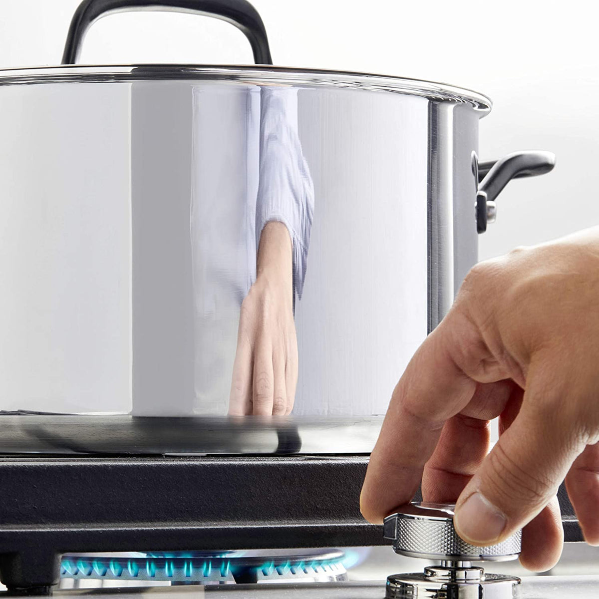 5-Ply Clad Stainless Steel Stock Pot with Lid, 8 Quart Q783217