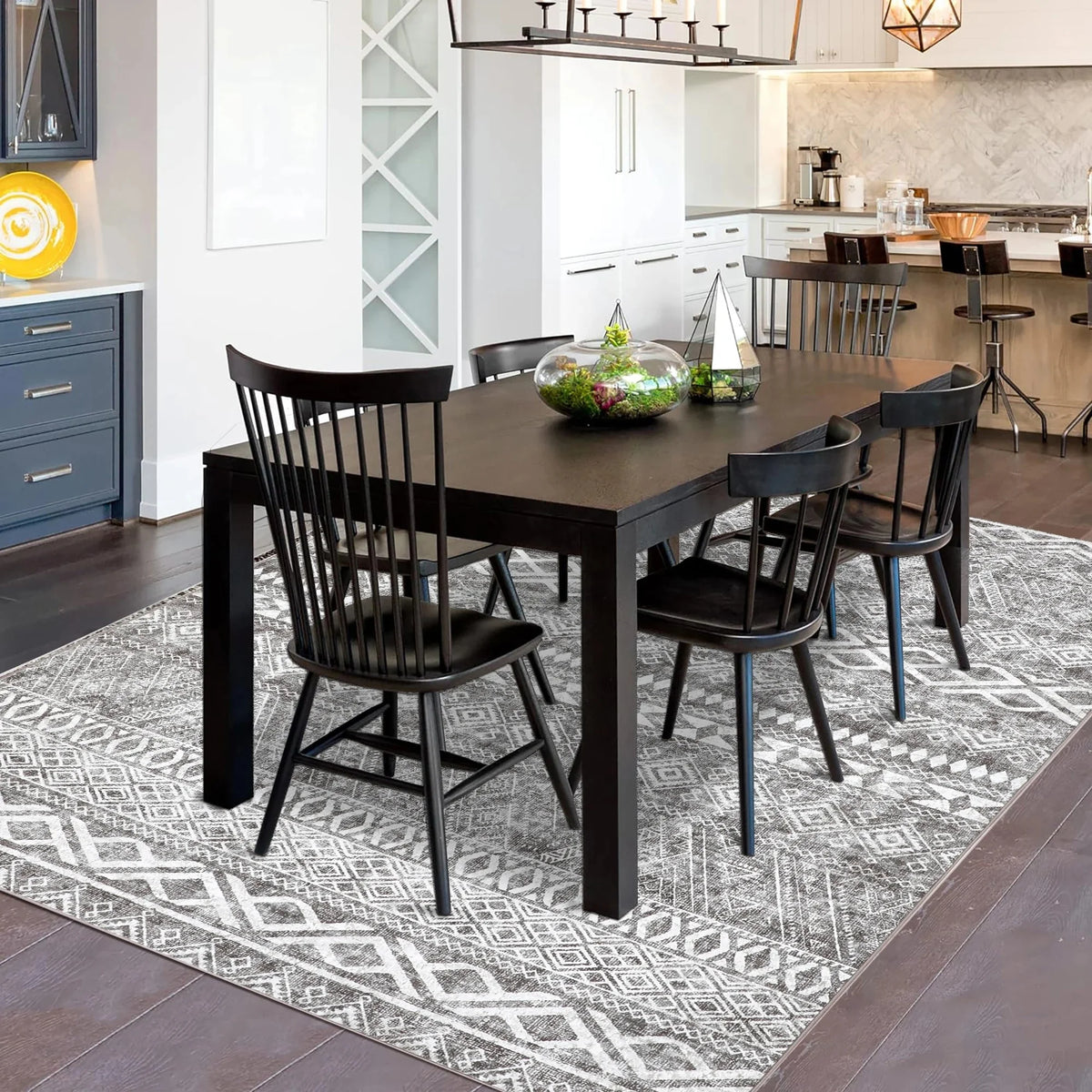 Machine Washable 5'x7' Tribal Area Rug O33570