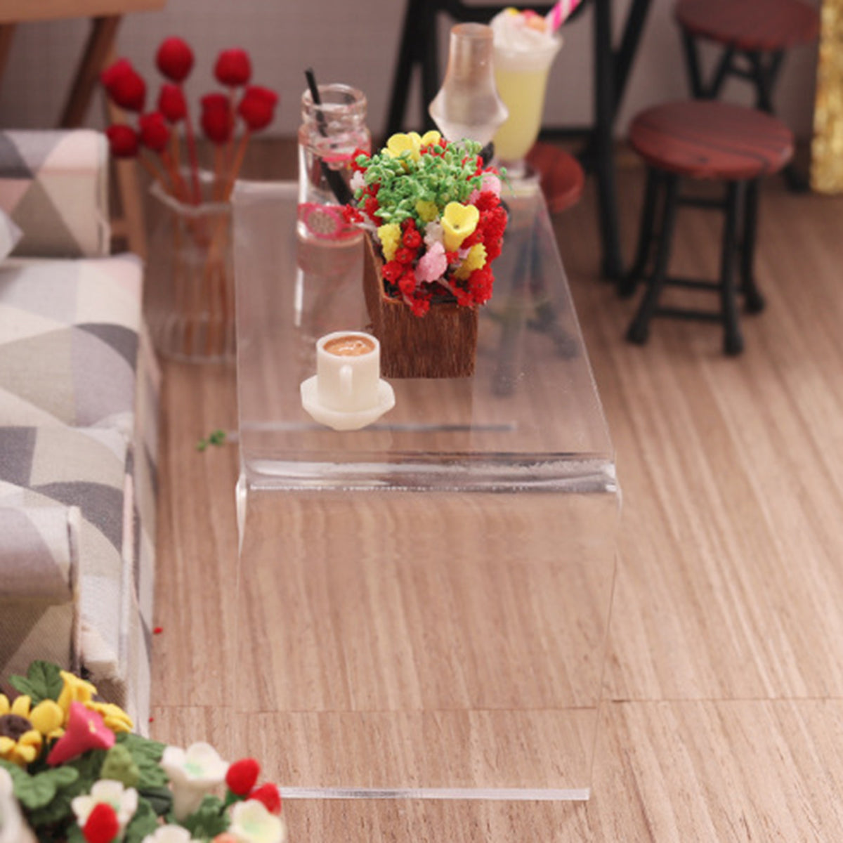 Dollhouse Table for Children R688