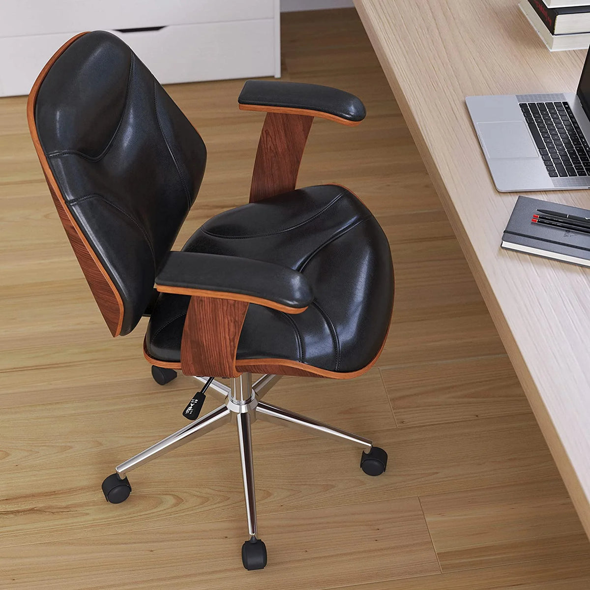 Black Faux Leather Ergonomic Office Chair H4275