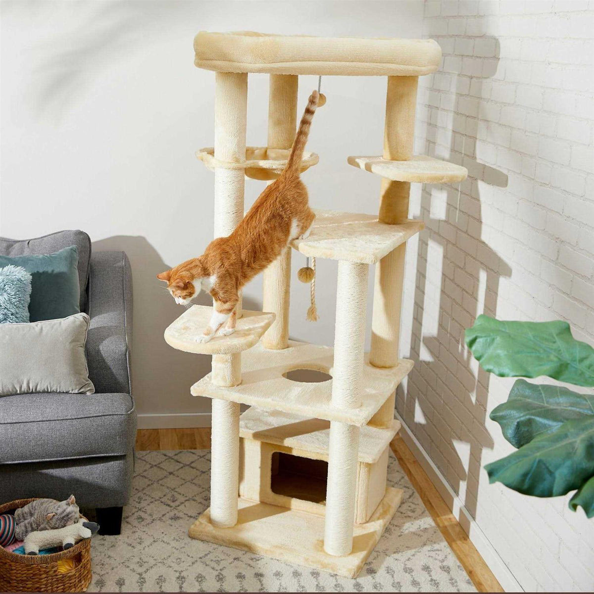 65-in XXL Heavy Duty Cat Tree L102715