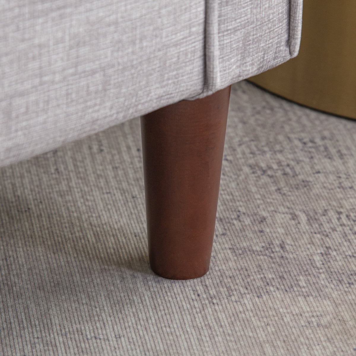 Single Sofa Chair with Four Wooden Legs C3137
