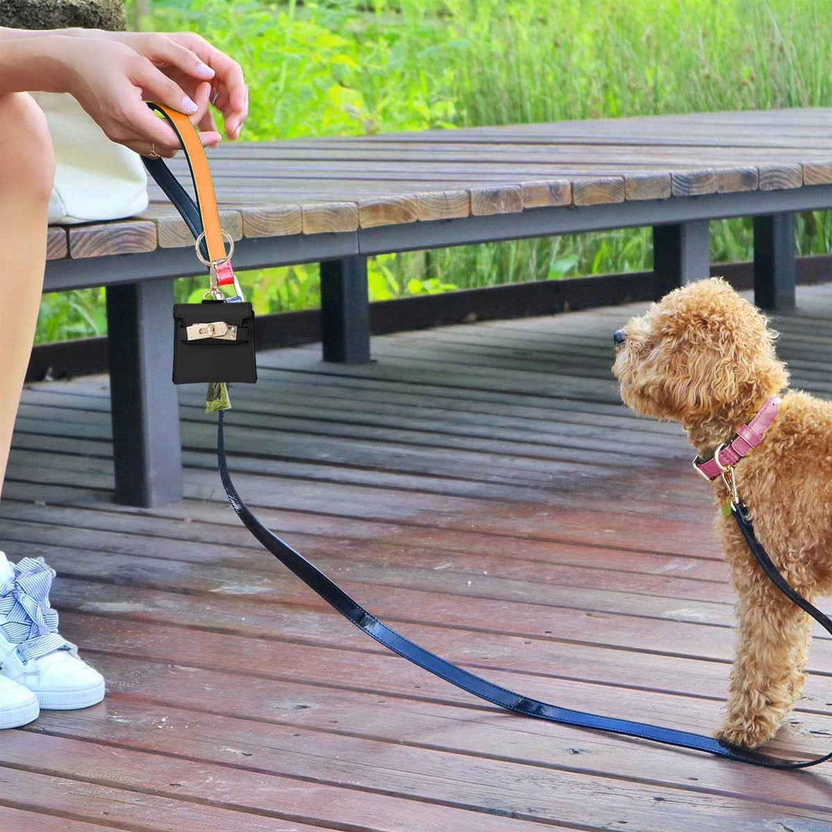 Poop Bag Dispenser I297556